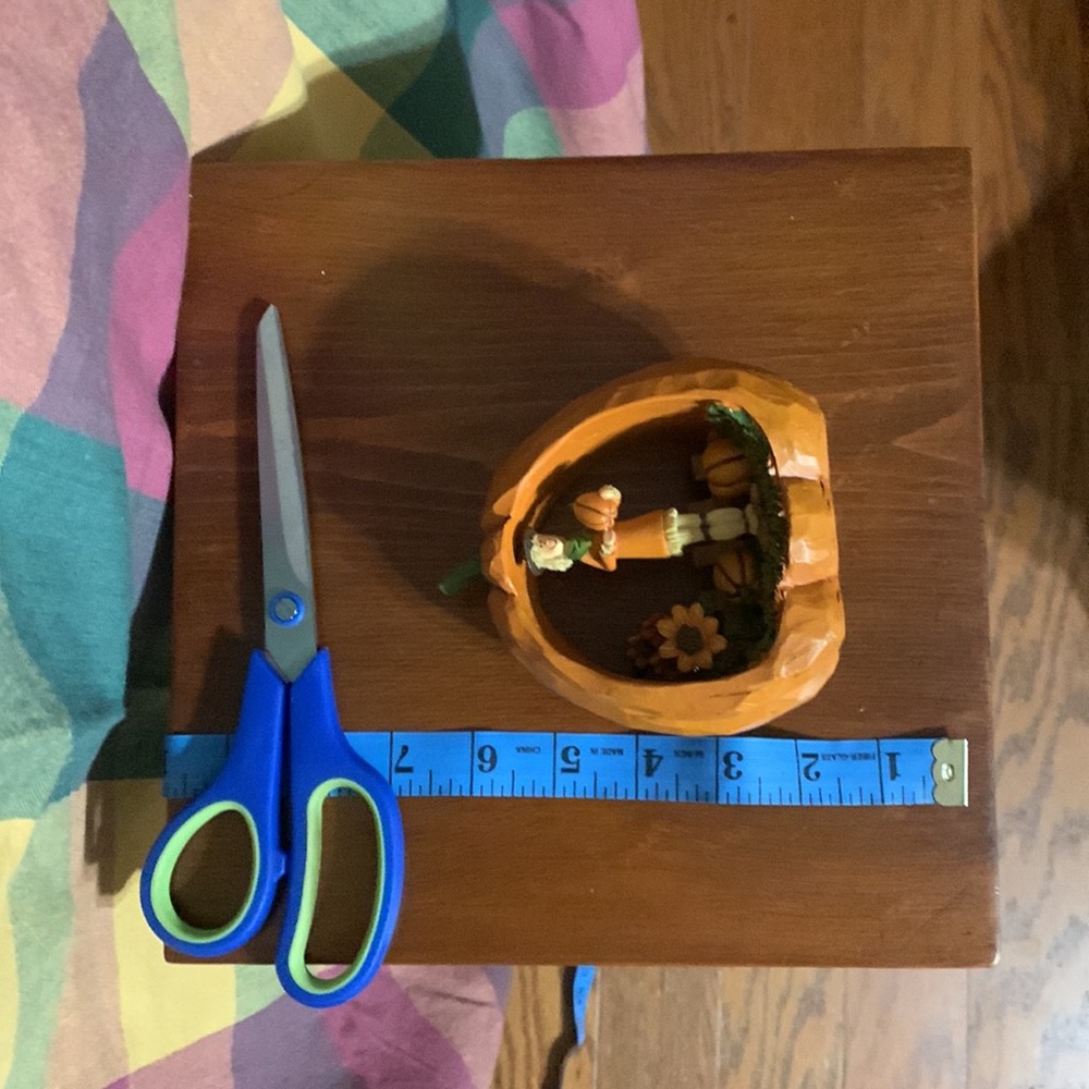 CUTE HARVEST TIME DECORATION - Picture 7 of 8